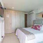 Apartamento frente al mar